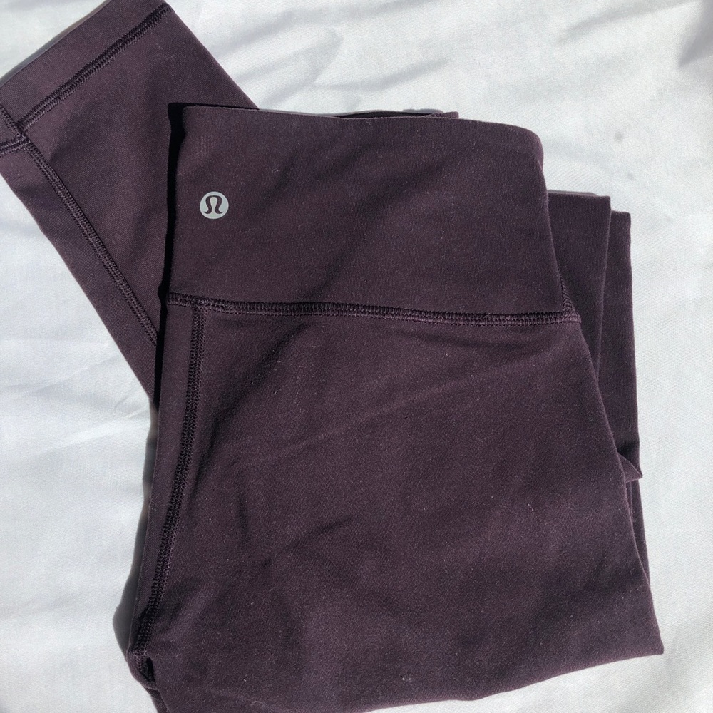 Lululemon Wunder Under leggings